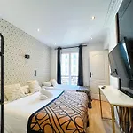 Urban Flat 105 - Haussmann Opera 4 Bedrooms Appartement Parijs