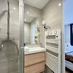 Urban Flat 105 - Haussmann Opera 4 Bedrooms *