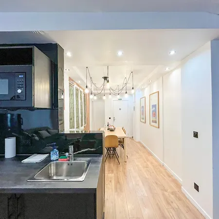 アパート Urban Flat 105 - Haussmann Opera 4 Bedrooms パリ