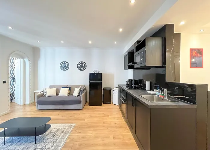 Urban Flat 105 - Haussmann Opera 4 Bedrooms *