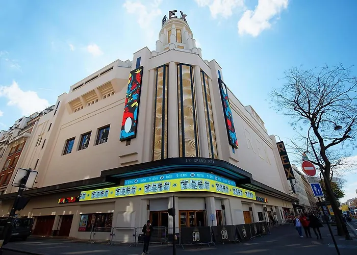 Urban Flat 105 - Haussmann Opera 4 Bedrooms Parigi