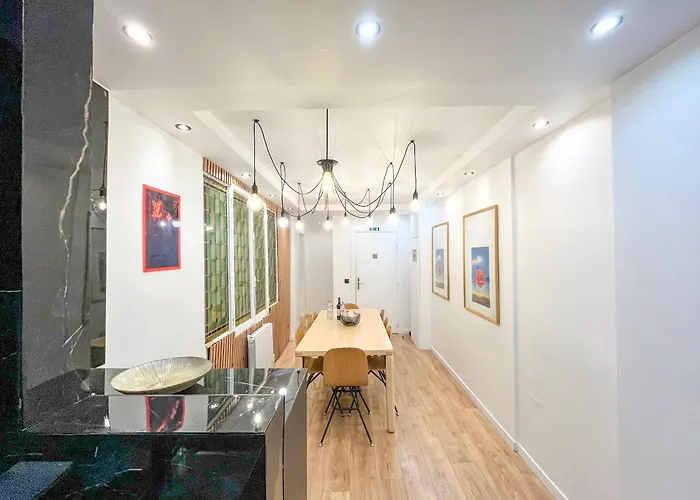 Urban Flat 105 - Haussmann Opera 4 Bedrooms Apartment *